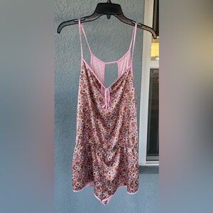 Victoria’s Secret Paisley Mixed Print Open Back Sleep Romper Size Large